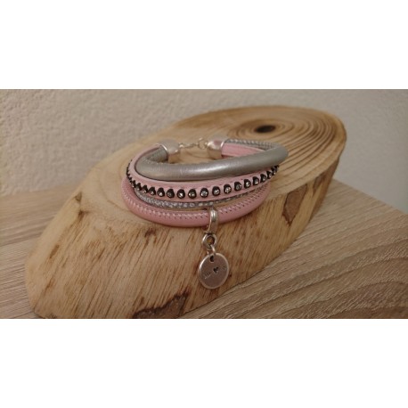Lichtroze armband