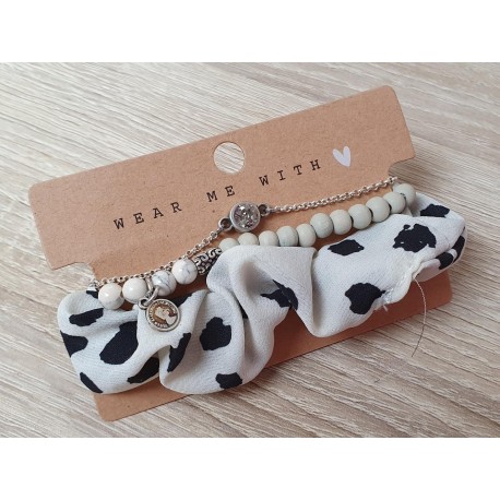 Set van armbanden en scrunchie