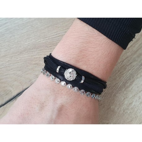 Zwarte wikkelarmband met strass