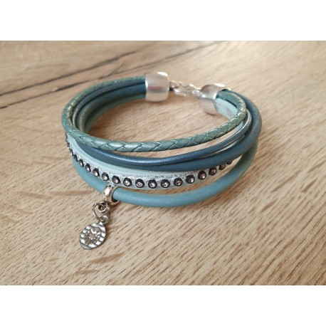 Turquoise armband