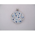 Wit met blauwe hanger